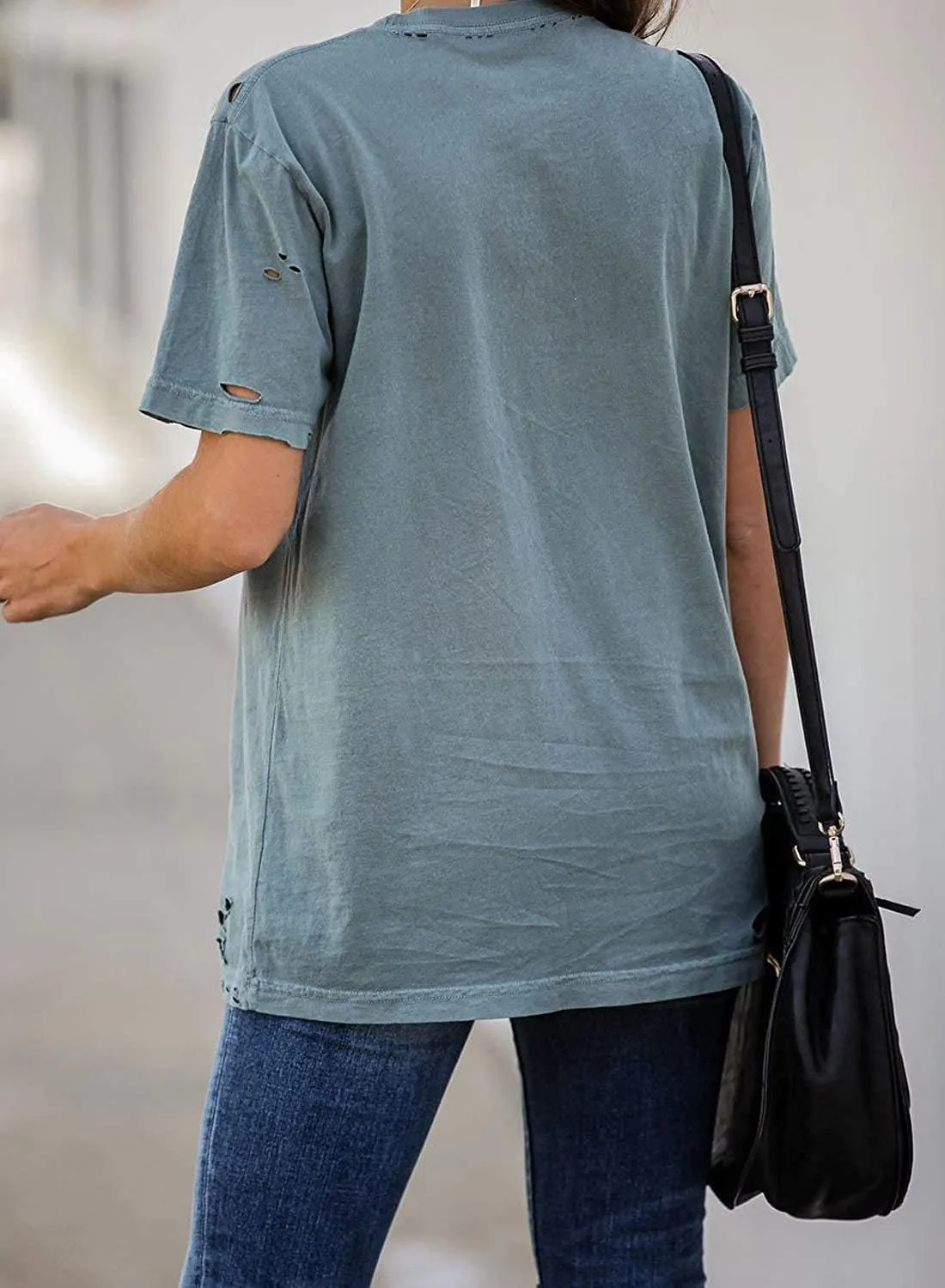 INFITTY Womens Basic Graphic Tees Casual Summer Short Sleeve Shirt Blouse Lightning Leopard Print Tops Tunic