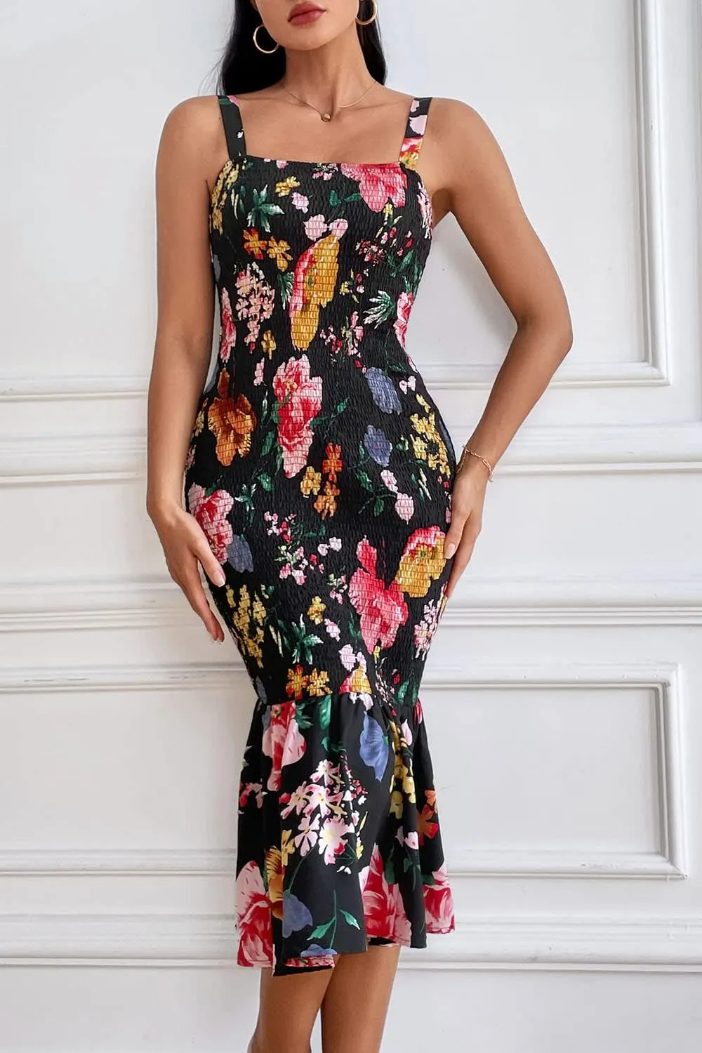 PRETTYGARDEN Women's Summer Floral Midi Tank Dress Sleeveless Strappy Ruffle Hem Smocked Bodycon Dresses